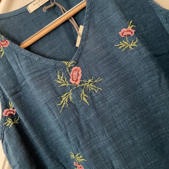 🆕 MODODOC • Floral Dress - Picture 2 of 6